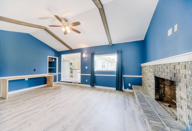 1249 S VICTORIA AVE, Columbia, MO 65201