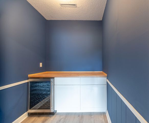 1249 S VICTORIA AVE, Columbia, MO 65201