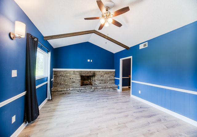 1249 S VICTORIA AVE, Columbia, MO 65201