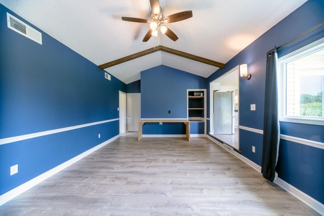1249 S VICTORIA AVE, Columbia, MO 65201