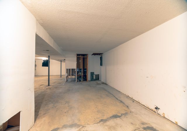 1249 S VICTORIA AVE, Columbia, MO 65201