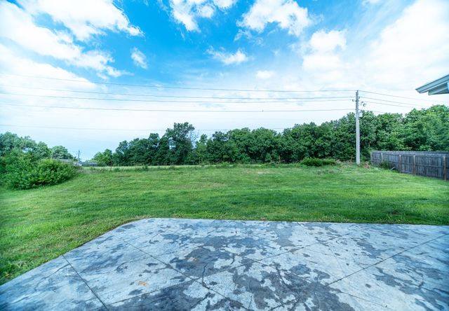 1249 S VICTORIA AVE, Columbia, MO 65201