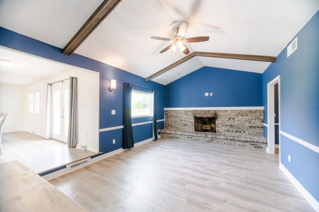 1249 S VICTORIA AVE, Columbia, MO 65201