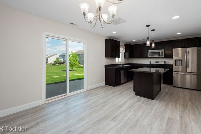 2284 Olive Lane, Yorkville, IL 60560