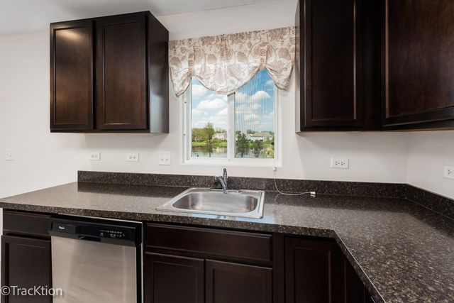 2284 Olive Lane, Yorkville, IL 60560