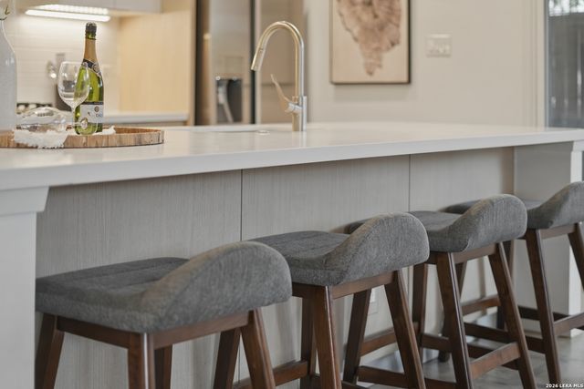 402 Everest, San Antonio, TX 78209