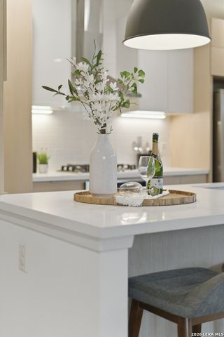 402 Everest, San Antonio, TX 78209