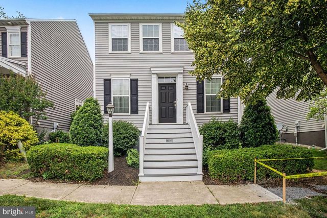103 TALBOT ST, Mount Joy, PA 17552