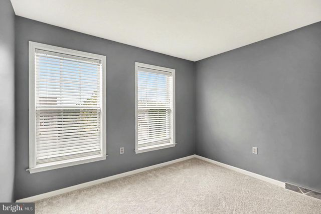 103 TALBOT ST, Mount Joy, PA 17552