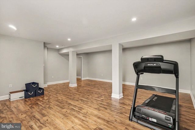 103 TALBOT ST, Mount Joy, PA 17552