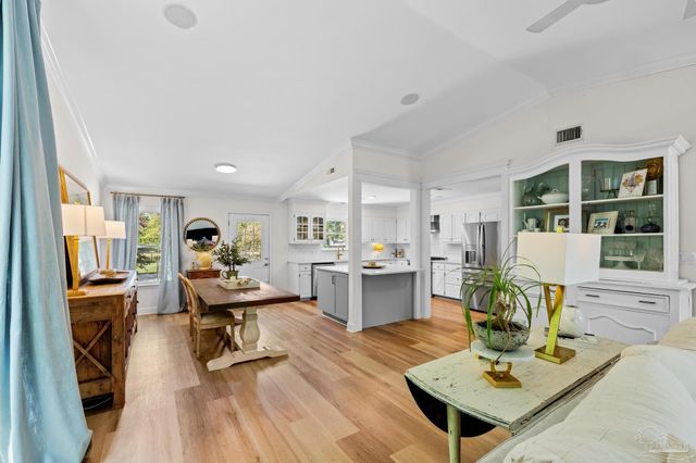 2828 Clearlake Pl, Gulf Breeze, FL 32563