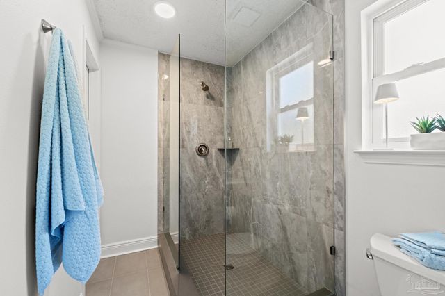 2828 Clearlake Pl, Gulf Breeze, FL 32563