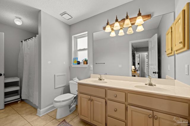 2828 Clearlake Pl, Gulf Breeze, FL 32563