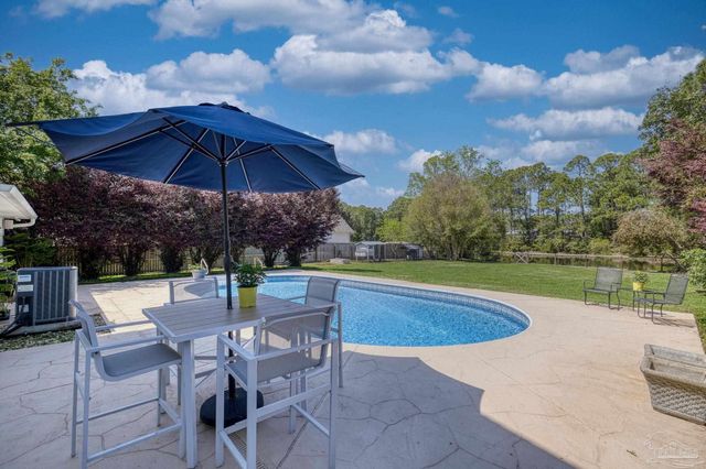 2828 Clearlake Pl, Gulf Breeze, FL 32563