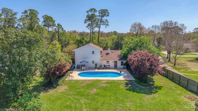 2828 Clearlake Pl, Gulf Breeze, FL 32563