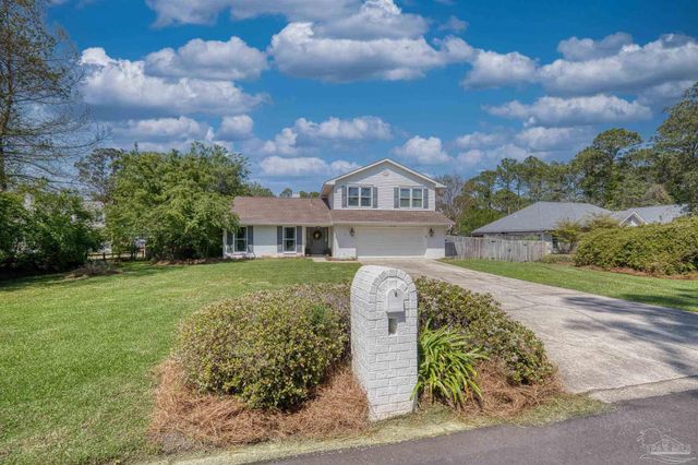 2828 Clearlake Pl, Gulf Breeze, FL 32563