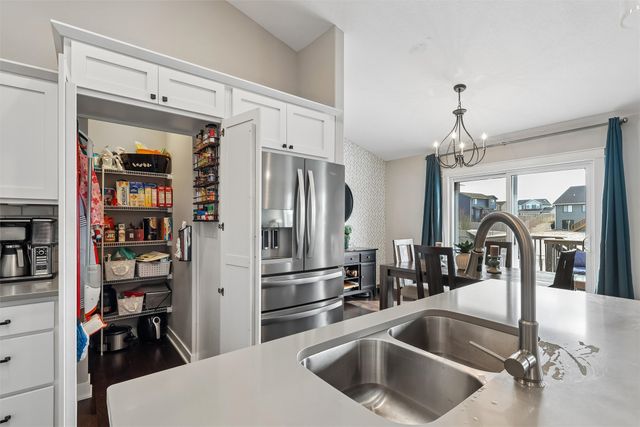 14818 Coyote Drive, Urbandale, IA 50323