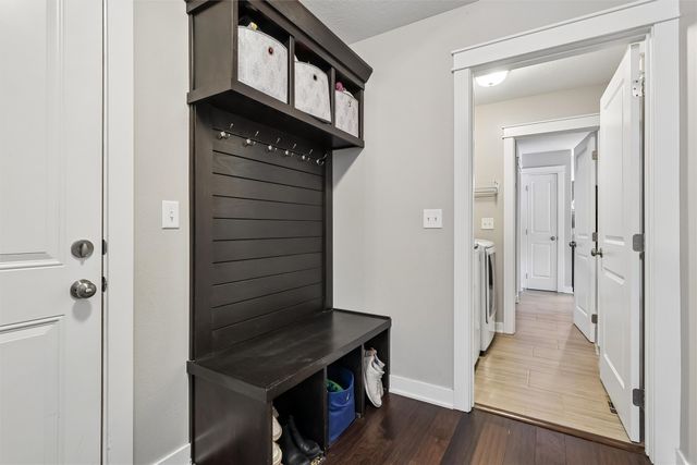 14818 Coyote Drive, Urbandale, IA 50323