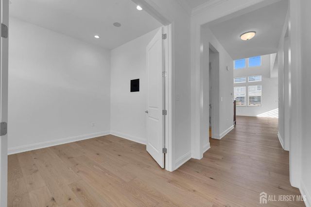 30 Ross Lane, Cranbury, NJ 08512