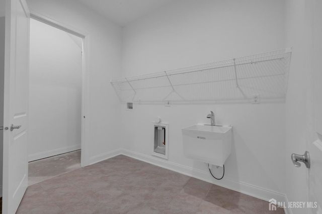 30 Ross Lane, Cranbury, NJ 08512