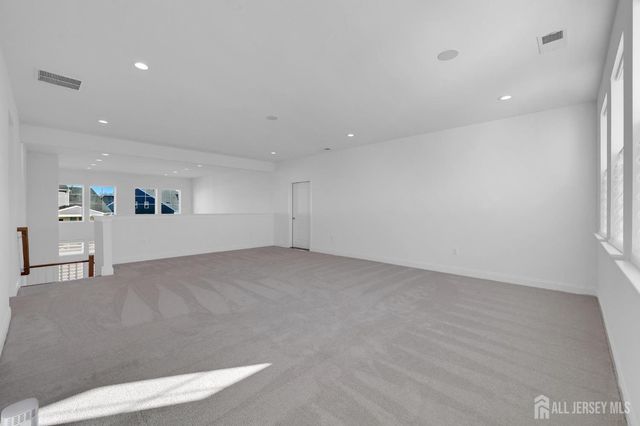 30 Ross Lane, Cranbury, NJ 08512