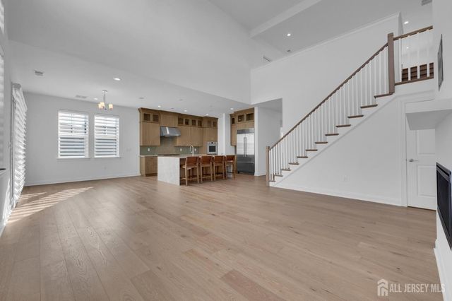 30 Ross Lane, Cranbury, NJ 08512