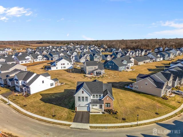 30 Ross Lane, Cranbury, NJ 08512