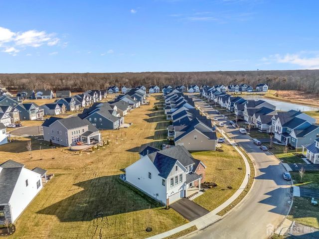 30 Ross Lane, Cranbury, NJ 08512