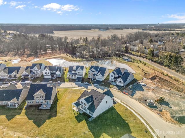 30 Ross Lane, Cranbury, NJ 08512