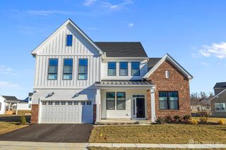 30 Ross Lane, Cranbury, NJ 08512