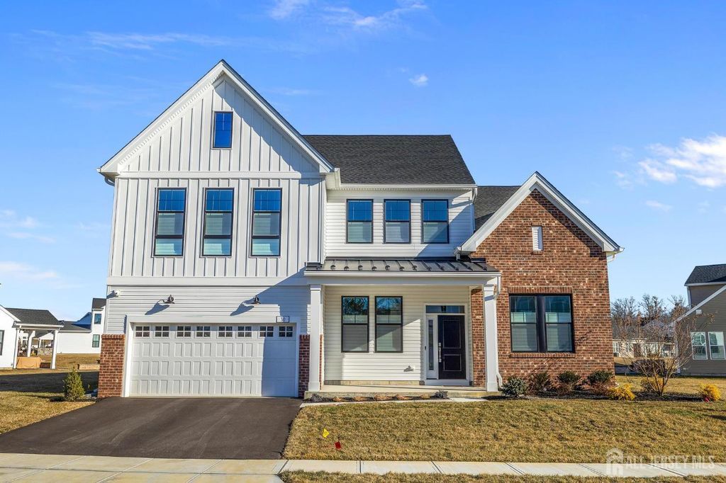 30 Ross Lane, Cranbury, NJ 08512