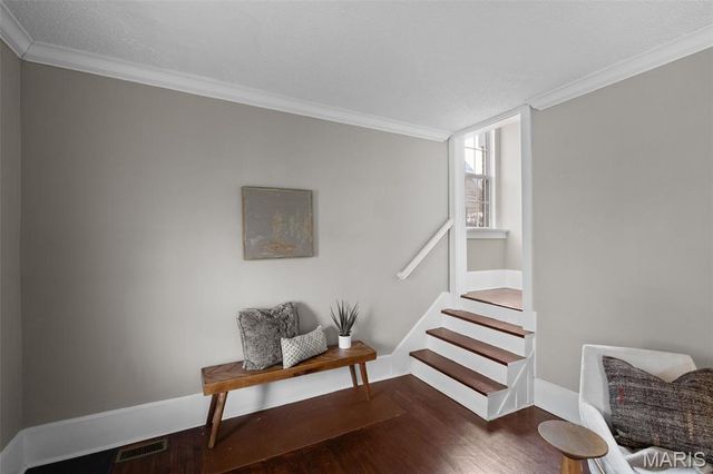 6546 Arsenal Street, St Louis, MO 63139