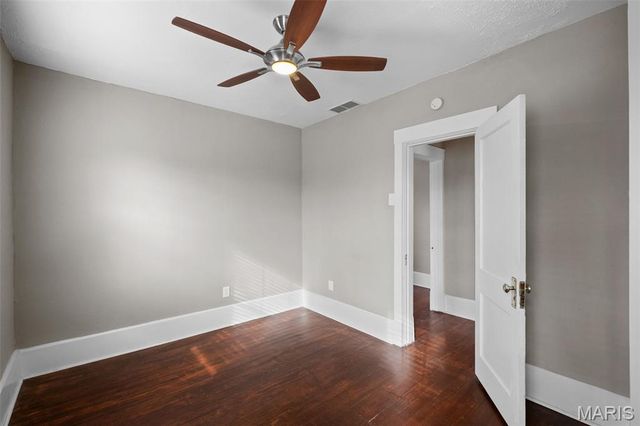 6546 Arsenal Street, St Louis, MO 63139