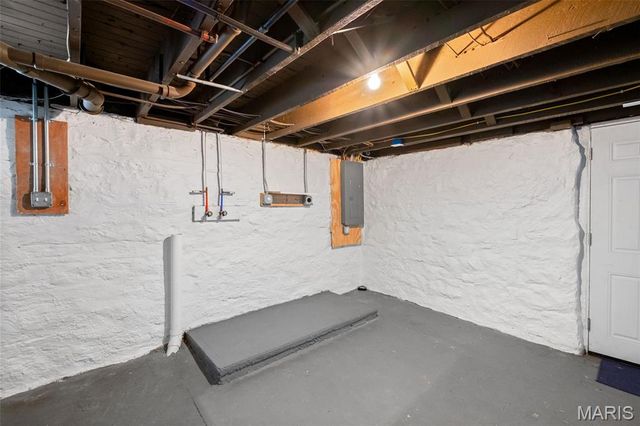 6546 Arsenal Street, St Louis, MO 63139