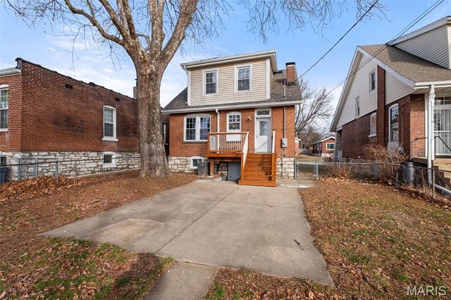 6546 Arsenal Street, St Louis, MO 63139