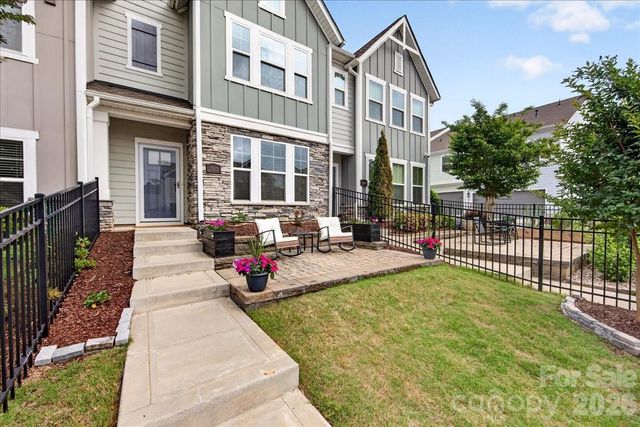 2510 Lydia Avenue, Charlotte, NC 28205