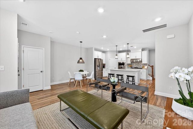 2510 Lydia Avenue, Charlotte, NC 28205