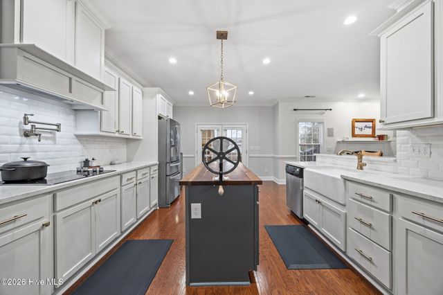 2141 Autumn Drive, Kinston, NC 28501