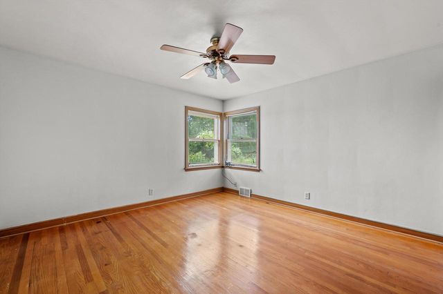 3366 S 35th STREET, Milwaukee, WI 53215
