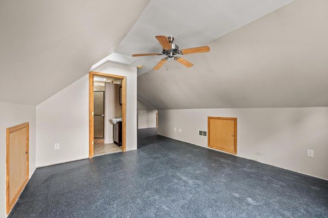 3366 S 35th STREET, Milwaukee, WI 53215