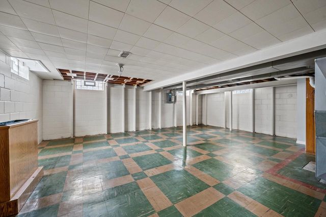 3366 S 35th STREET, Milwaukee, WI 53215