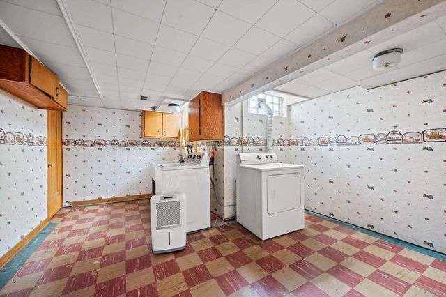 3366 S 35th STREET, Milwaukee, WI 53215