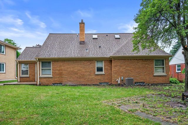 3366 S 35th STREET, Milwaukee, WI 53215