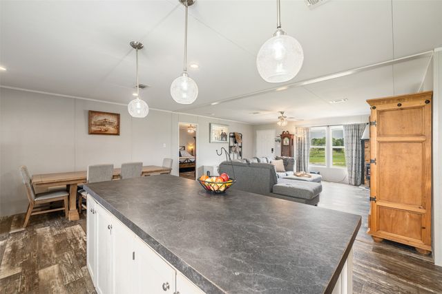 141 Kid Road, Boyd, TX 76023