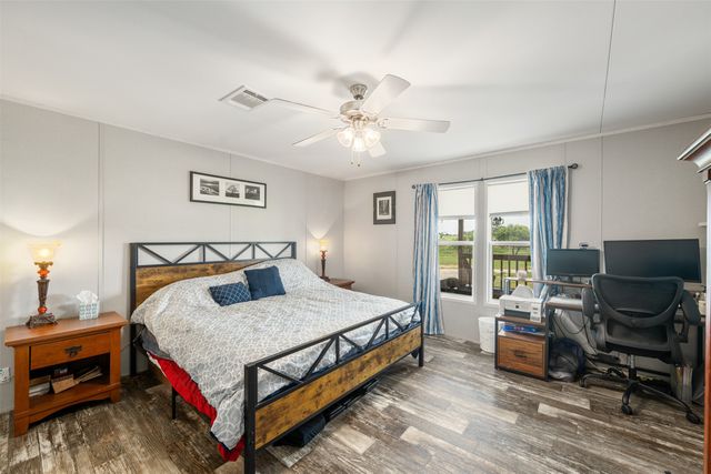 141 Kid Road, Boyd, TX 76023