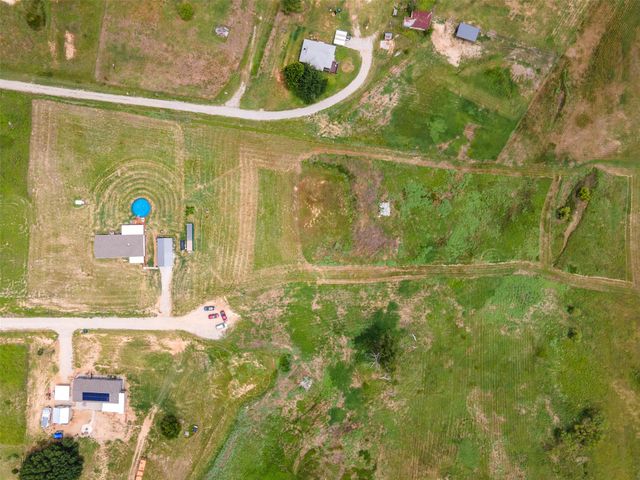 141 Kid Road, Boyd, TX 76023