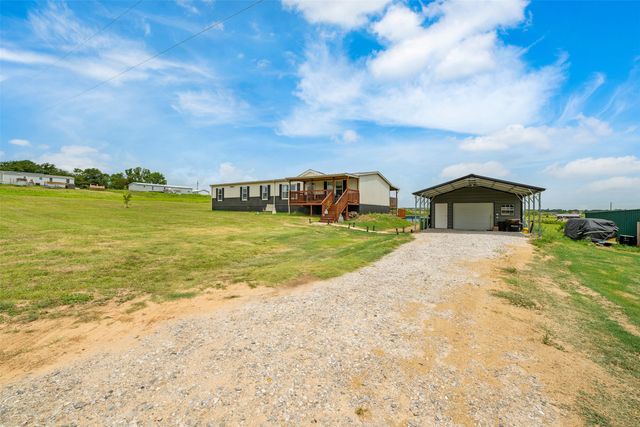 141 Kid Road, Boyd, TX 76023