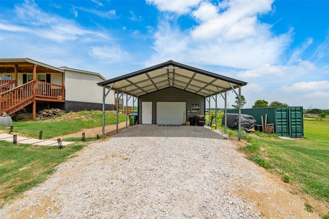 141 Kid Road, Boyd, TX 76023