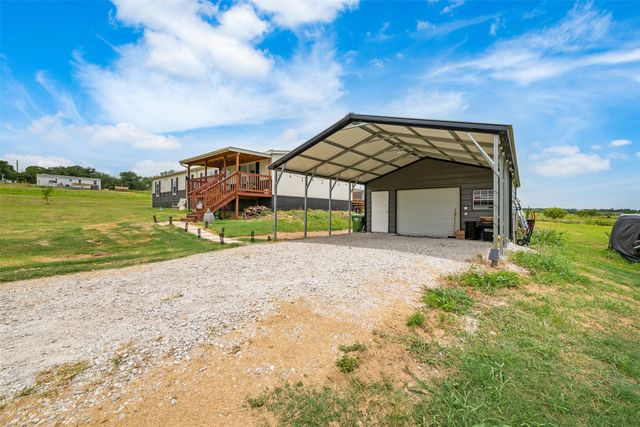 141 Kid Road, Boyd, TX 76023