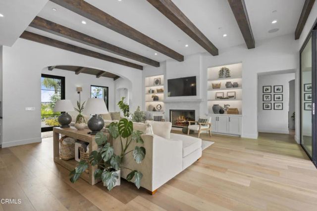 1038 Scenic Way Drive, Ventura, CA 93003